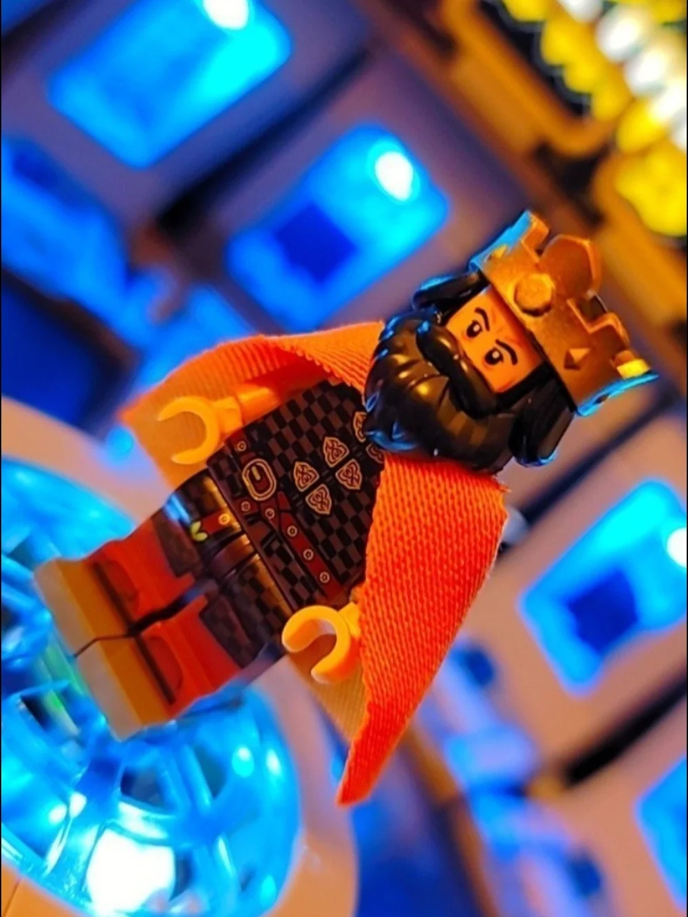 King Minifigure Lego Compatible